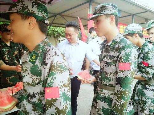 缉毒现场吃瓜群众,吃瓜群众见证正义之战