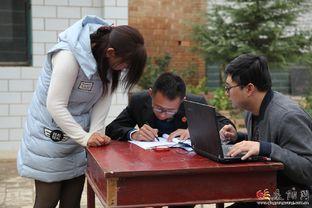 想去法院开庭吃瓜,围观者视角下的开庭“吃瓜”现场