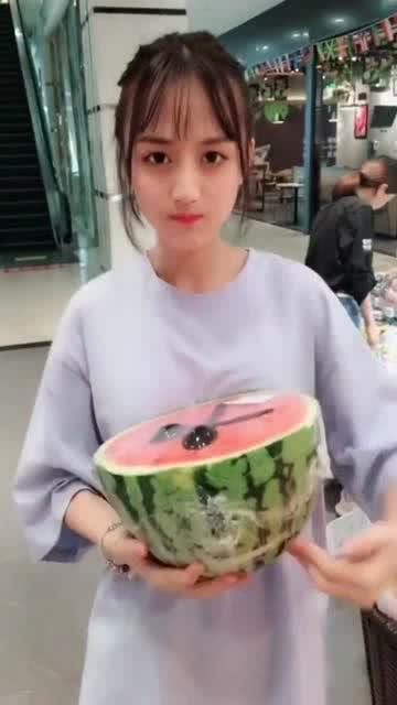 老师都很喜欢吃瓜吗,揭秘老师们的“瓜”情缘