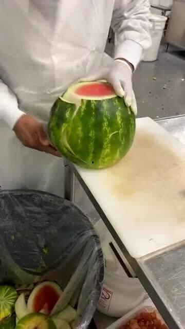 大厨吃瓜,揭秘美食界背后的秘密与趣闻