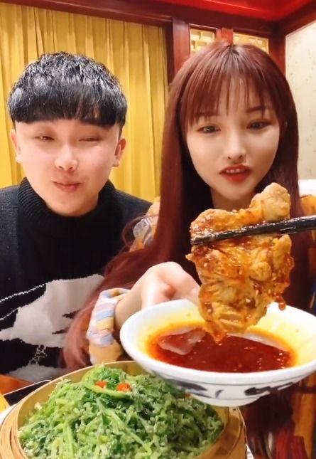 开封小仙女吃瓜事件,网络舆论的风暴与反思