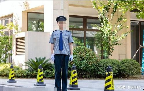 洛阳吃瓜保安,见证街头奇闻，揭秘城市生活百态