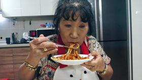 韩国大妈吃瓜,吃瓜成风，揭秘“瓜界”风云录