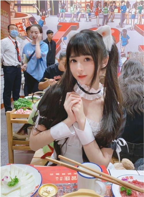 蔡萝莉吃瓜现场,揭秘娱乐圈幕后真相