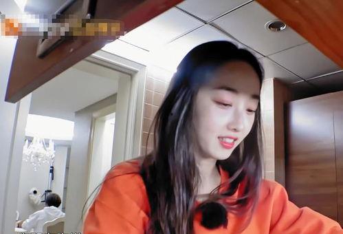 吃瓜配音女生是谁,她是如何成为网络红人的？