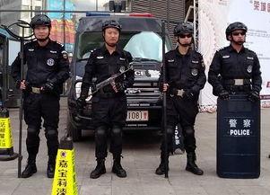 缉毒现场吃瓜群众